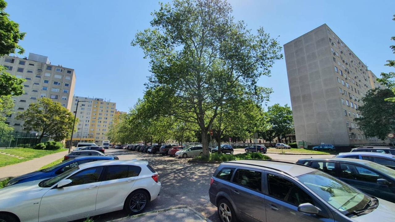 Ferienwohnung Bella Apartman Debrecen Exterior foto