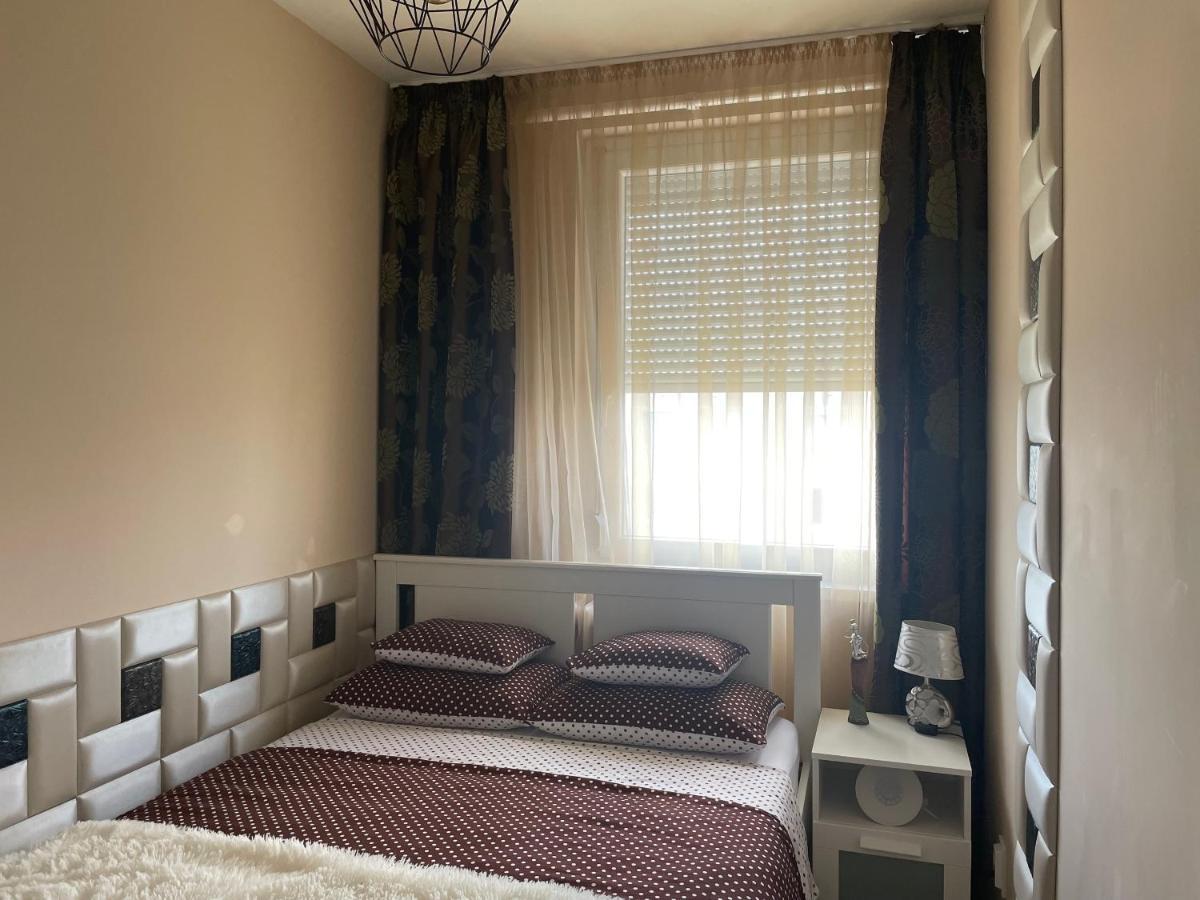 Bella Apartman Debrecen Exterior foto
